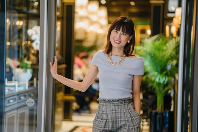 Tips Bergaya Simpel dan Elegan Untuk Wanita