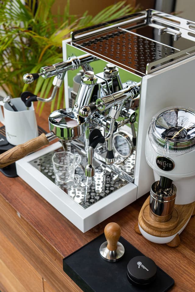 Yuk, Kenali Varian Mesin Kopi Espreso