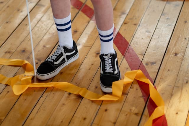 8 rekomendasi sneakers lokal pria terbaik