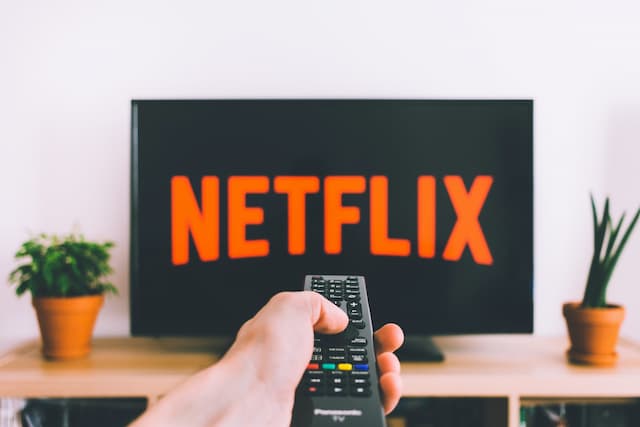 15 rekomendasi Smart TV terbaik dan murah 2022