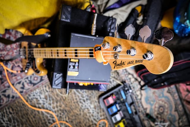 Keunggulan dan daftar harga Fender Bass terbaru semua tipe